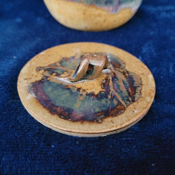 Pottery pot with lid - Picture 10 of 11